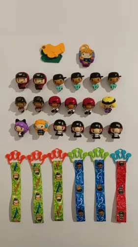 Kinder Joy Funko Pop Street Style Lote