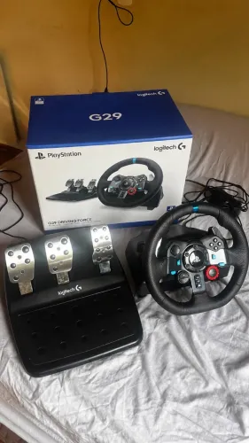 Volante g29 em perfeitas condições