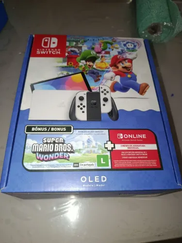 Nintendo Switch OLED + Kit 7 em 1 + Mario Wonder | Impecável