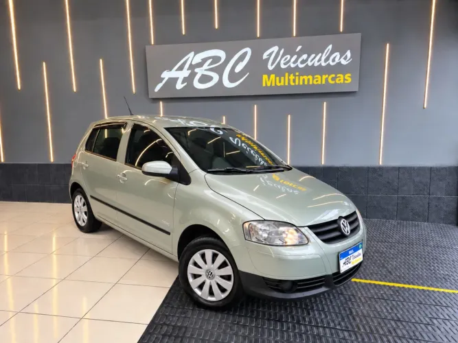 Volkswagen Fox 1.0 MI Total Flex 8V 5P 2010