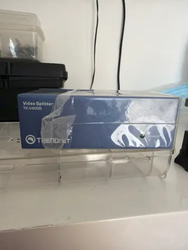 Video Splitter Vga 4 Portas Tk-v400s Trendnet
