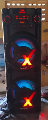 Torre de Som Amvox 1300W - Potente e em ótimo estado!