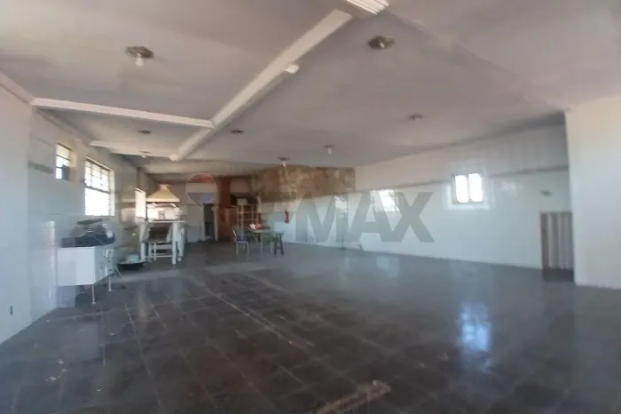 Oportunidade! Prédio Comercial em Localização Estratégica na Zona Norte de Sorocaba R$ 3.5