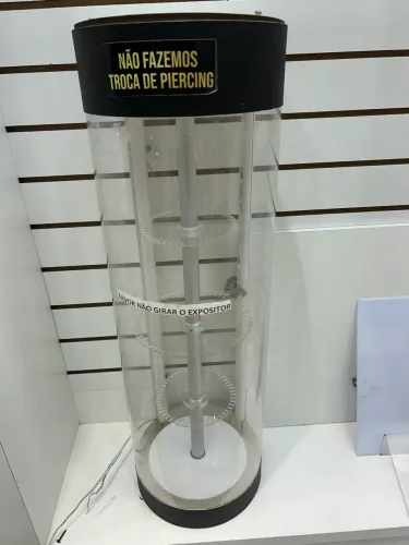 Expositor de piercings giratório com luz em acrílico