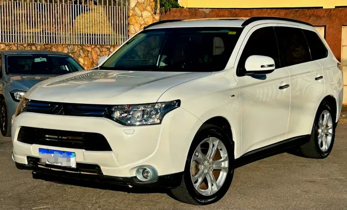 Mitsubishi Outlander 3.0/ GT 3.0 V6 Aut. 2014