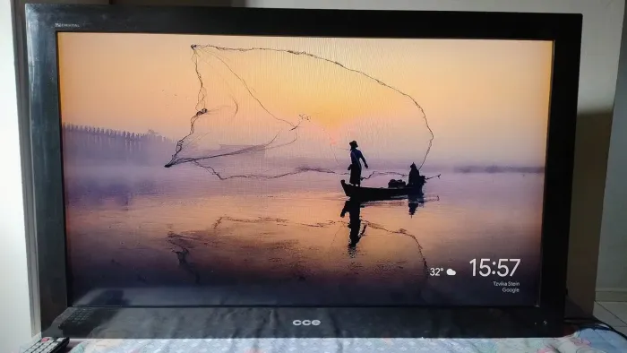 Tv CCE 42 polegadas não e smart