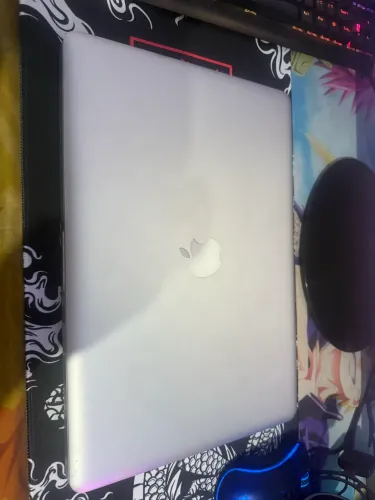 MacBook Pro 15? | Core i5 | 8GB RAM | SSD 240GB | macOS Ventura