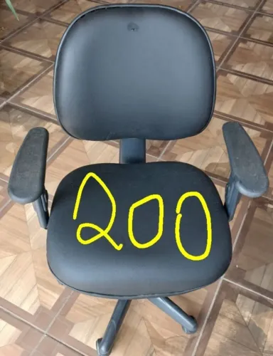 CADEIRA PRA SECRETÁRIA