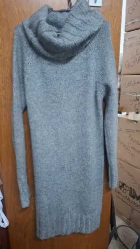 Vendo Lotes de Roupas e Sapatos de Luxo, Novos e Importados
