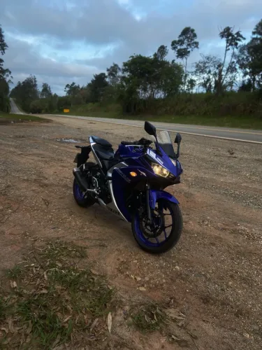Yamaha YZF R-3 321 2018