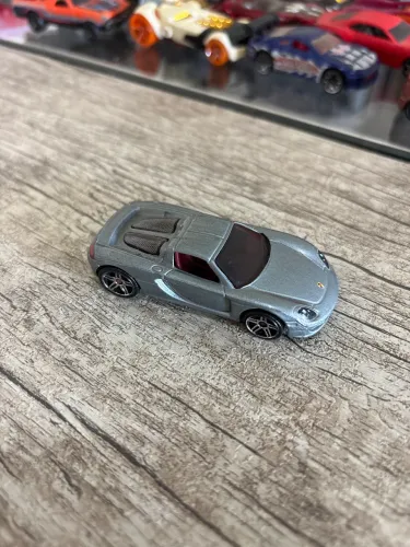Porsche Carrera Gt Hot wheels