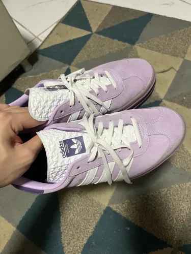 Adidas gazelle