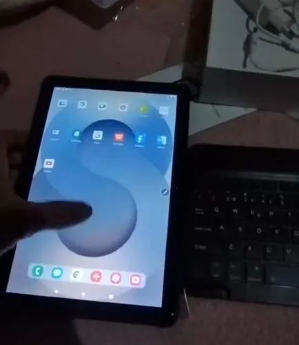 Vendo Tablet Chanuo 256gb de HD e 12 de ram