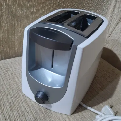 Torradeira Britânia Tosta Pane 3 - FUNCIONANDO 127v