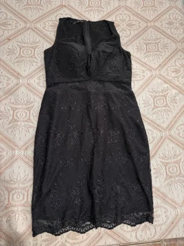 Vestido preto renda