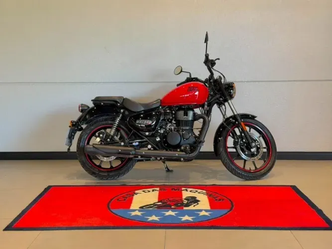 Royal Enfield Meteor 350 Fireball 2025