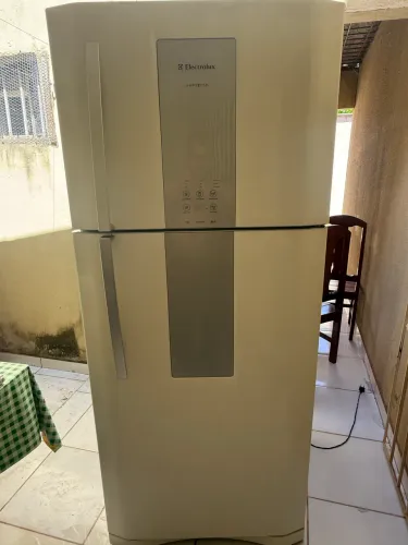 Geladeira eletrolux