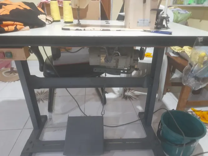Máquina reta 3 pontinho industrial