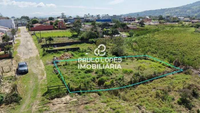 Terreno de 356 m² à venda no bairro Areias - Paulo Lopes/SC - Lote