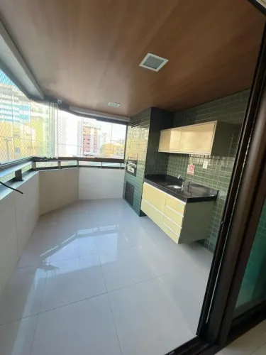 Imóvel para venda possui 103 metros quadrados com 3 quartos em Ponta Verde - Maceió - AL