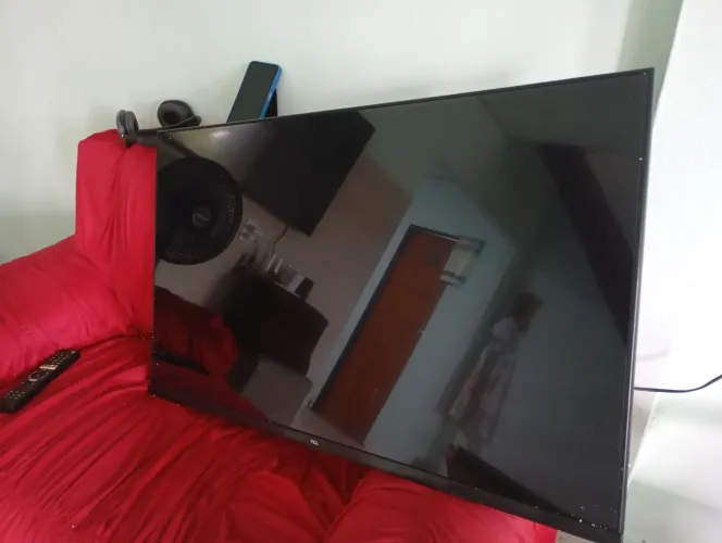 tv tcl smart 42 polegadas defeito.
