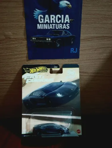 Lamborghini Aventador Coupé - Hot Wheels Premium Fast & Furious - Escala 1:64