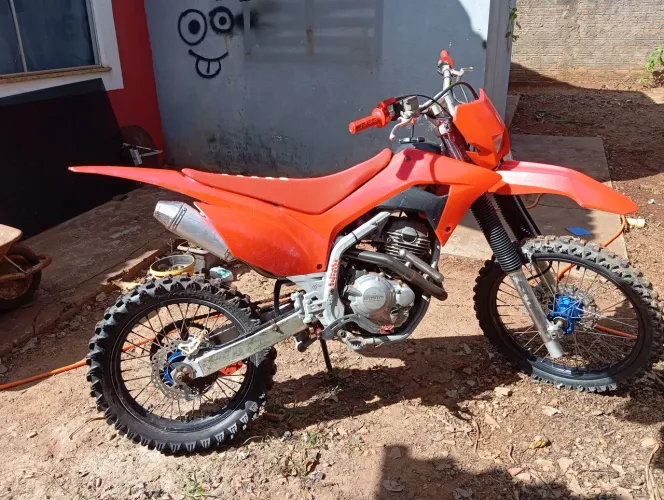 CRF250F