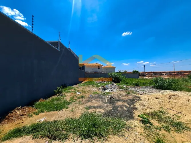 Terreno à venda em Americana-SP, Jardim Pacaembu: 375m² de área!