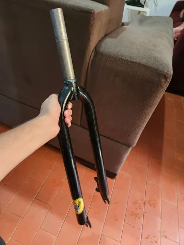 Garfo Master Wheeling ARO 29 pouco usado