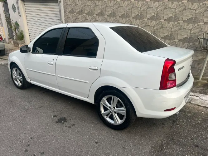 Renault Logan Expres./exp. UP Hi-flex 1.0 16V 4P 2011