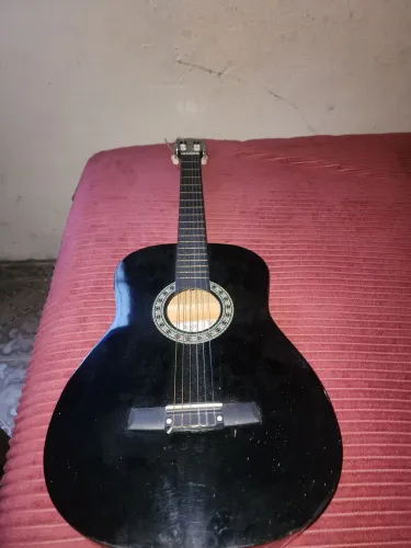 Violão acústico Maju preto