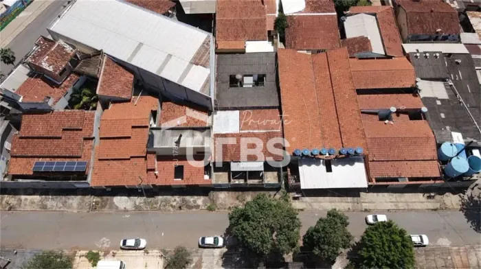 Lote estratégico no bairro São Francisco, Renda Imediata + Potencial Comercial/Construtivo