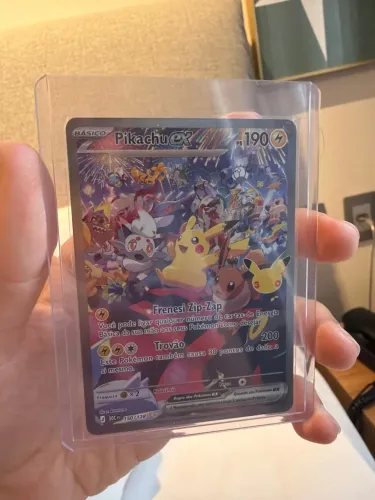Pokémon tcg Celebrações 30 anos Pikachu ex (150/128)
