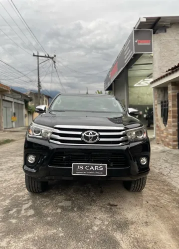 Toyota Hilux CD SRX 4X4 2.8 TDI 16V Diesel Aut. 2017