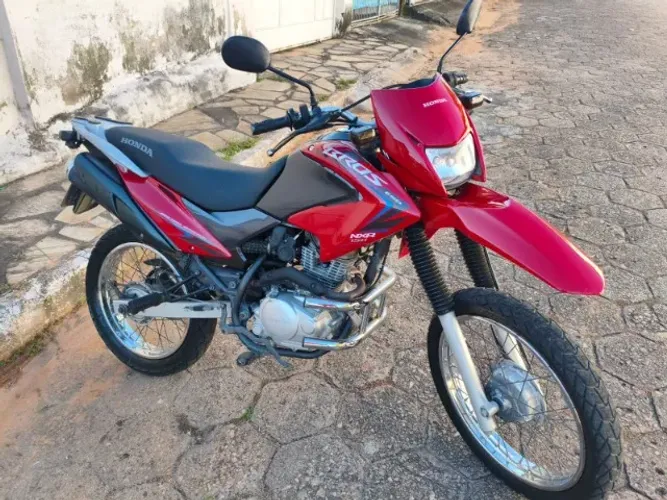 Vendo Bros 150 para pessoas exigentes.