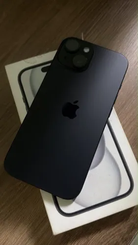 iPhone 15 