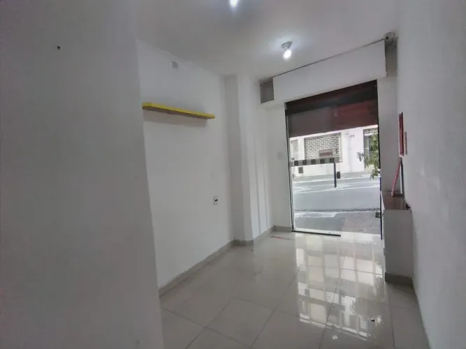 Loja para locação com 170m² na Lins de Vasconcelos, excelente localização da avenida, próx