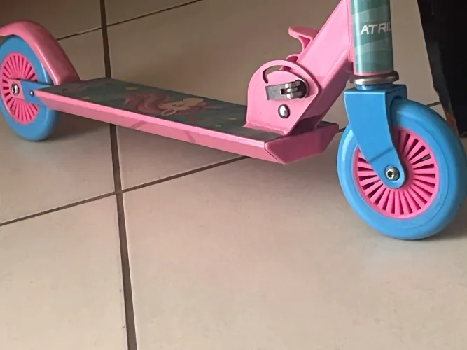 Patinete infantil Atrio