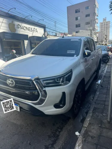 Toyota Hilux CD SRX 4X4 2.8 TDI 16V Diesel Aut. 2025
