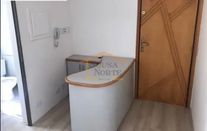 Sala Comercial, com móveis, ar condicionado, copa, pintura nova, piso novo, 1 vaga de gara