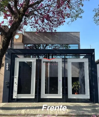 Predio Comercial para Venda e Locação, 3 vaga(s), 448 m²