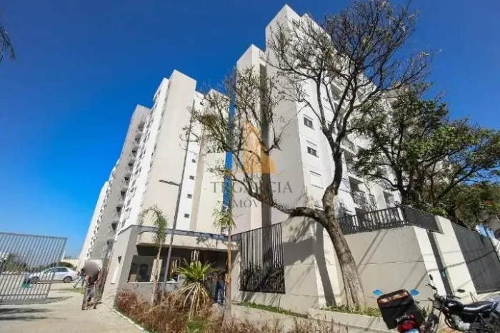 Apto à venda na Mooca, (44 m²), 1 Dorm com vaga R$ 450 mil.