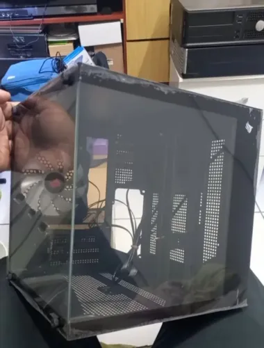 Gabinete gamer mini tower