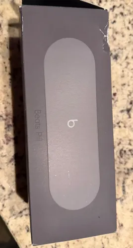 Caixa Som Beats Pill X Kim Kardashian Cinza