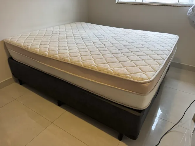 Cama box queen 500,00 reais