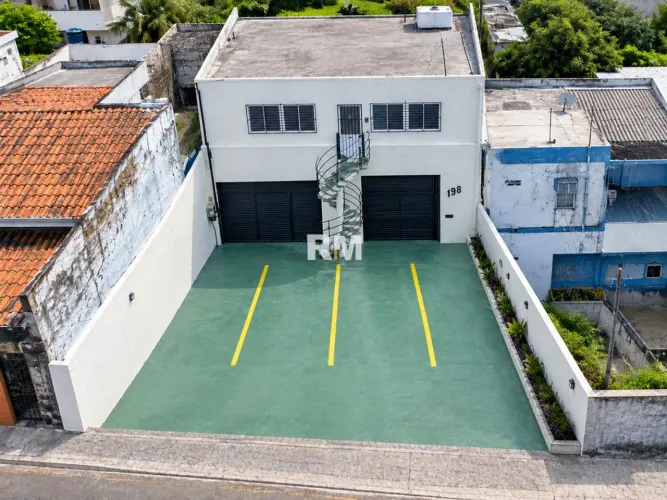 Galpão Comercial para Alugar nos Torrões, Recife 450m², Próximo à CHESF