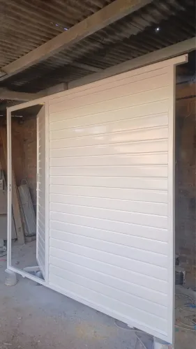 Portão branco 2,20x2,50