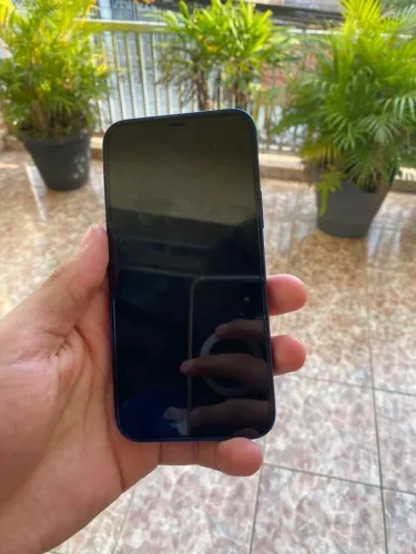 Vendo/troco IPhone 12 64GB