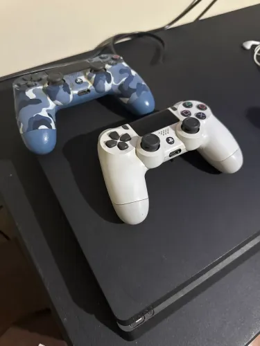 Ps4 slim
