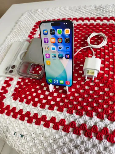 iPhone 15 pro Max 512 giga novo praticamente bateria 89 4700